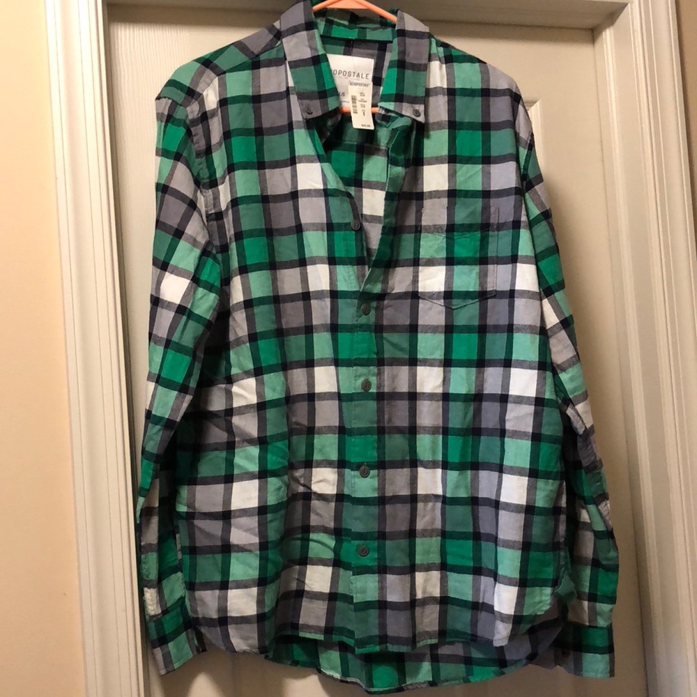 New Men’s, Large Aeropostale flannel